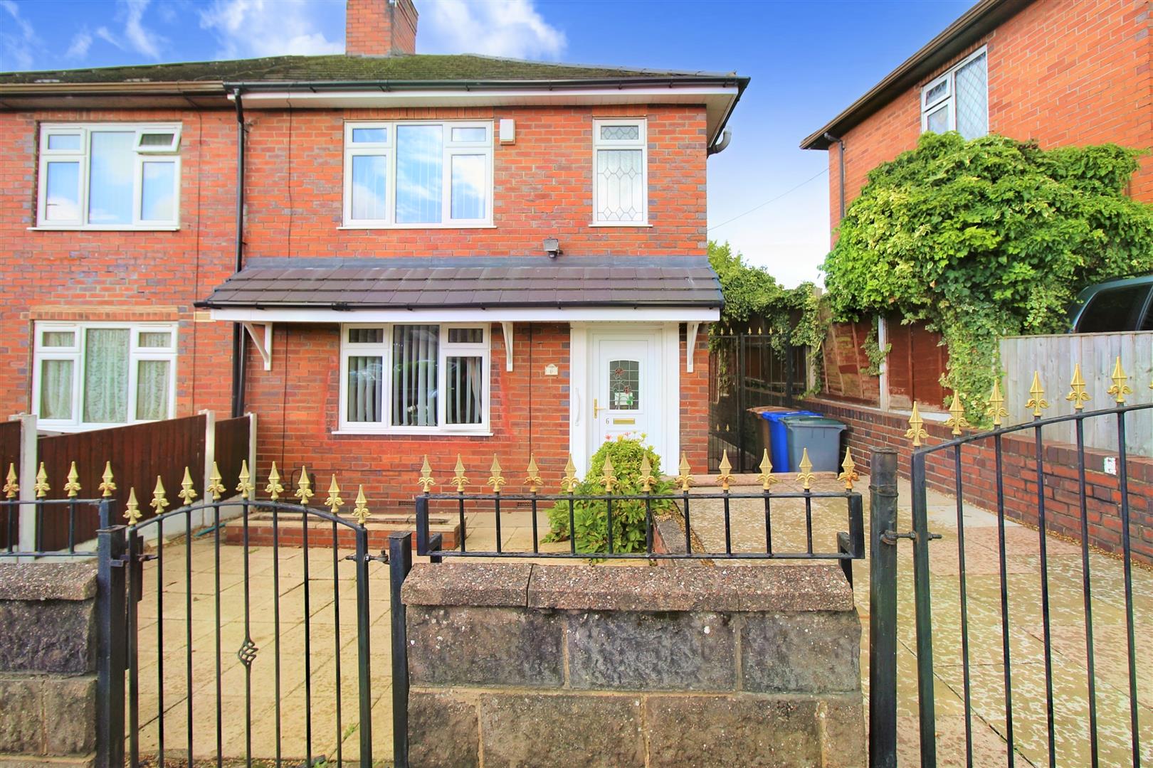 Holdcroft Road, Bucknall, Stoke-On-Trent